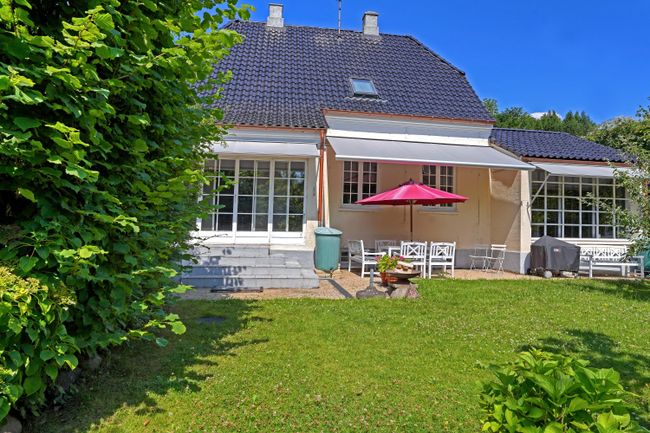 Resedavej 11, 2820 Gentofte